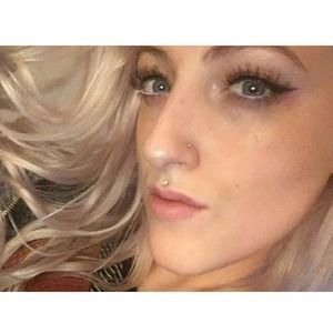 Meet your Posher, Christa